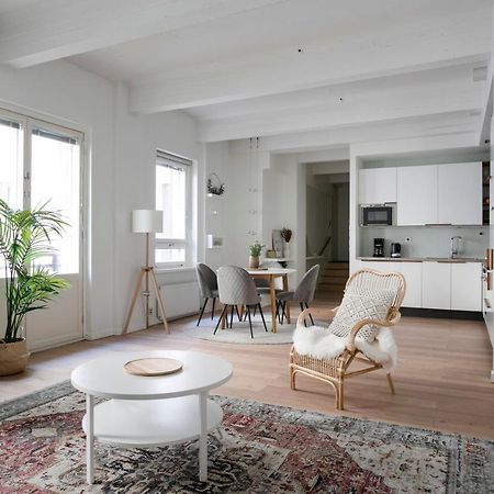2Ndhomes Loft Apartment With Spa & Balcony By The White Church Helsinki Luaran gambar